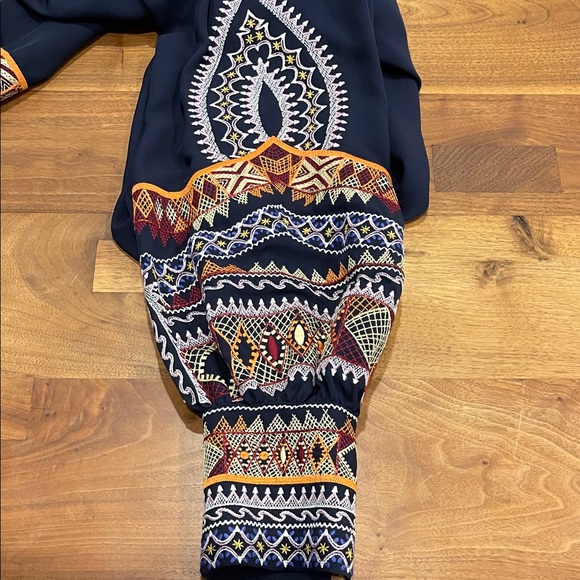 Kobi Halperin Silk 100% Dark Blue Blouse with Colorful Embroidery - Picture 5 of 10